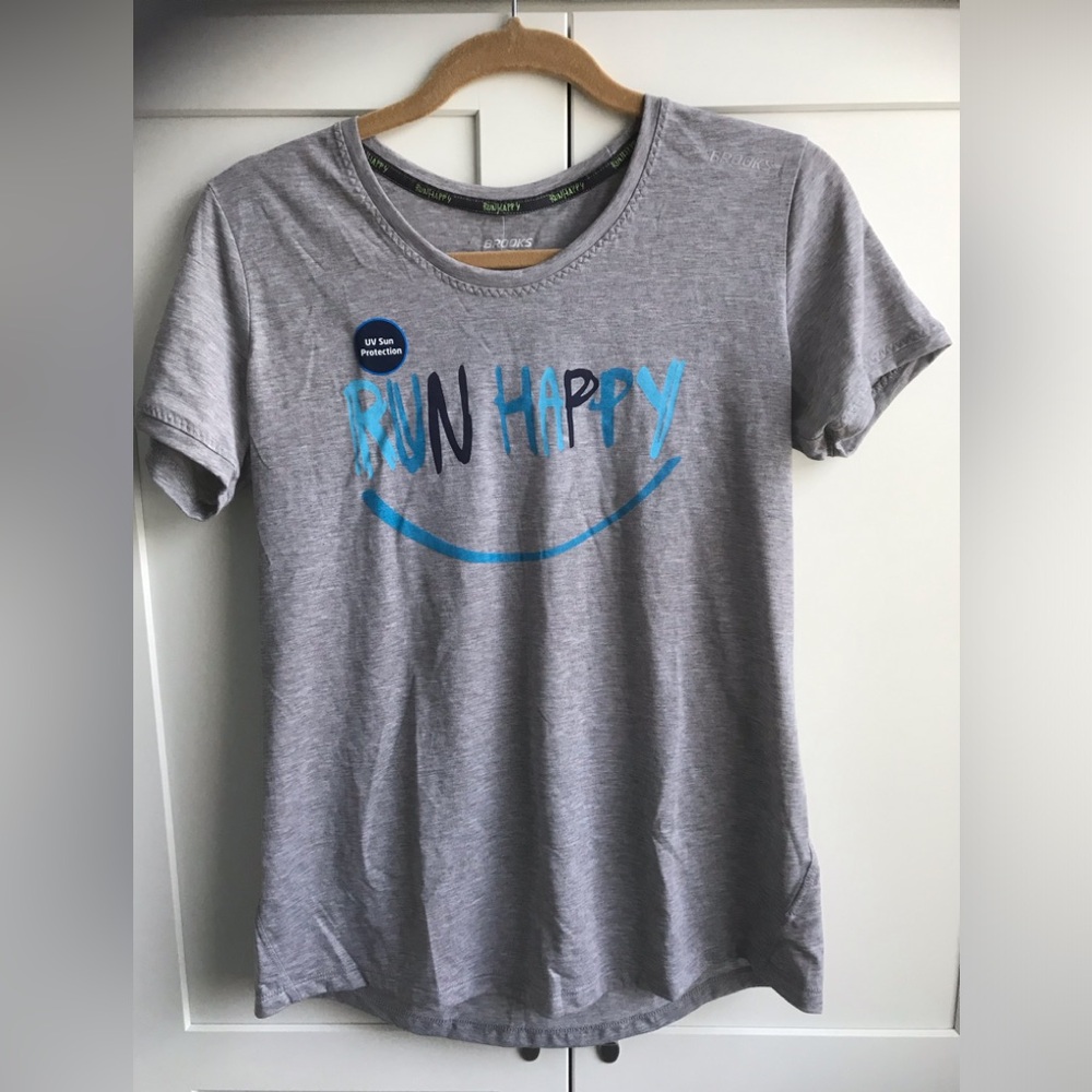 Brooks running shirt. Size M
